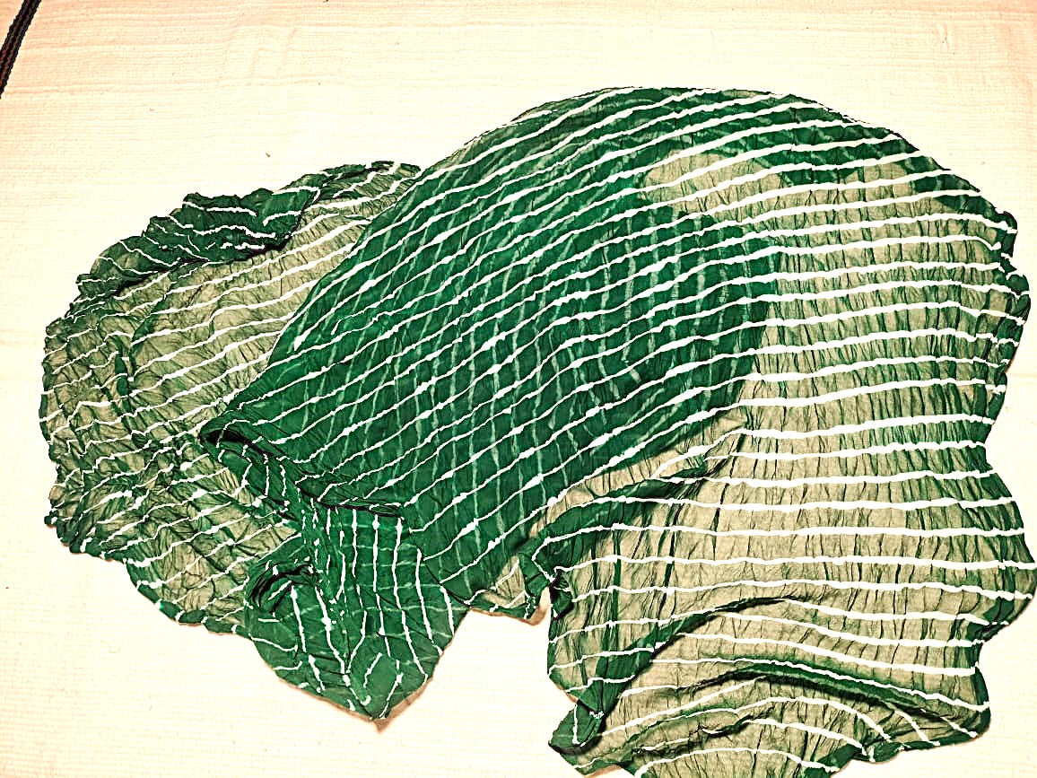 Lehriya tie and dye georgett scarves