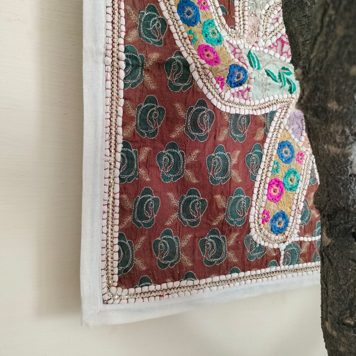 Handcrafted embroiderd elephant pattern Wall hanging