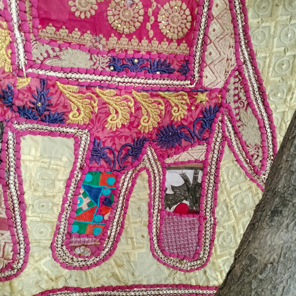 Handcrafted embroiderd elephant pattern Wall hanging
