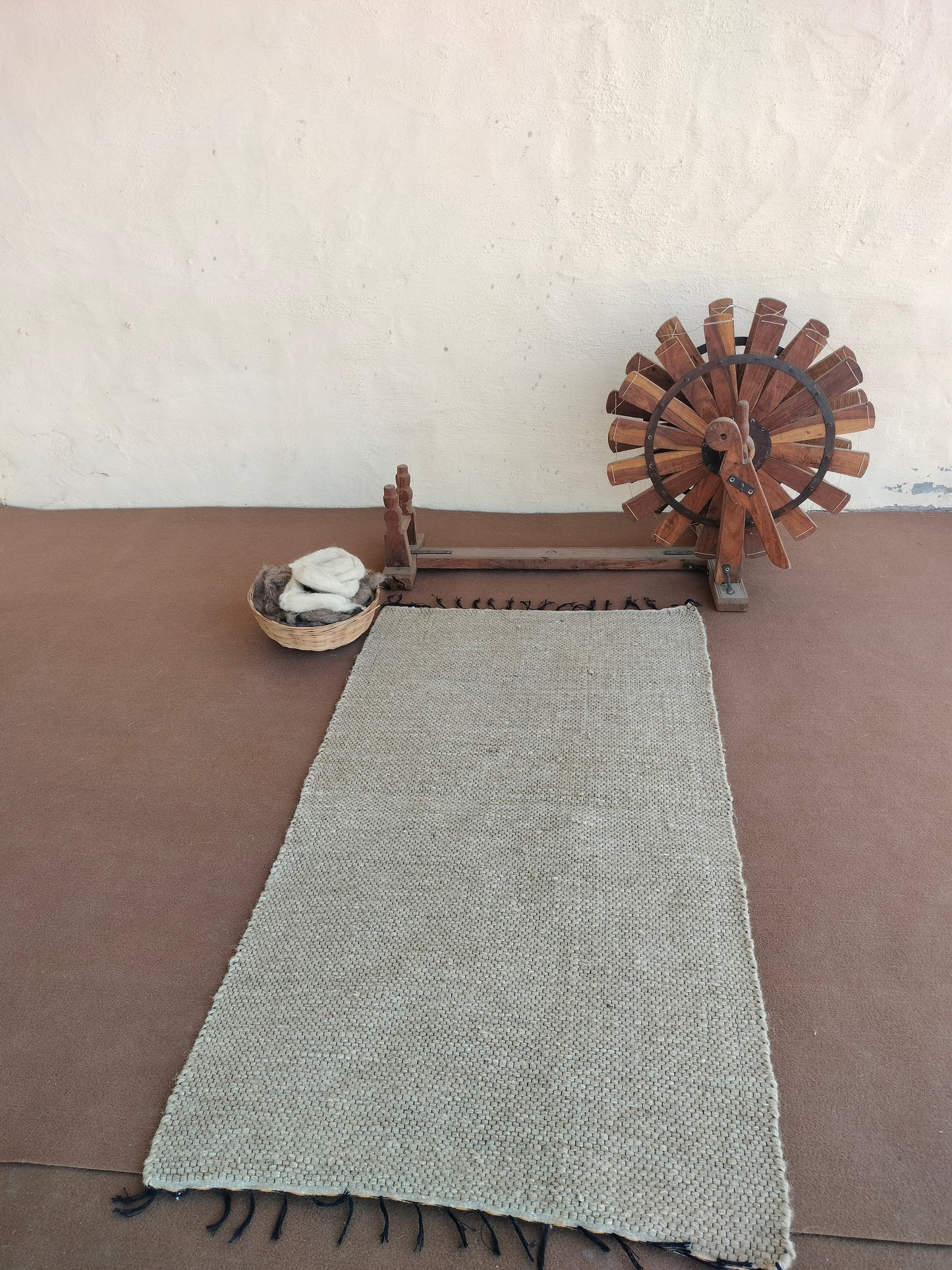 camel wool mat