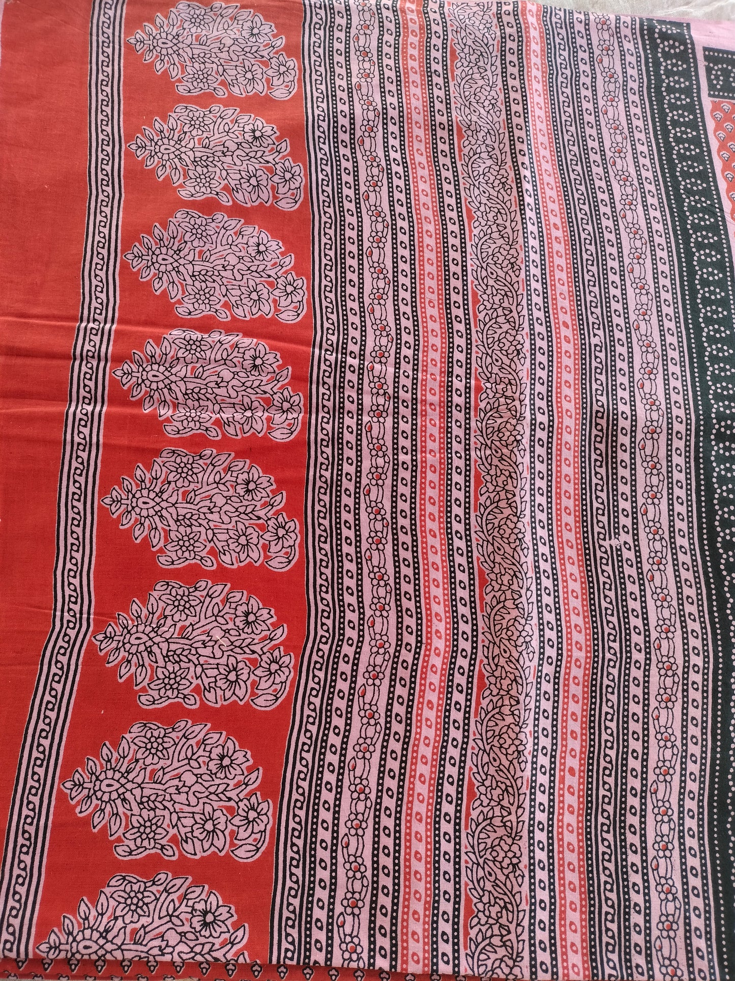 Aadiwasi saree