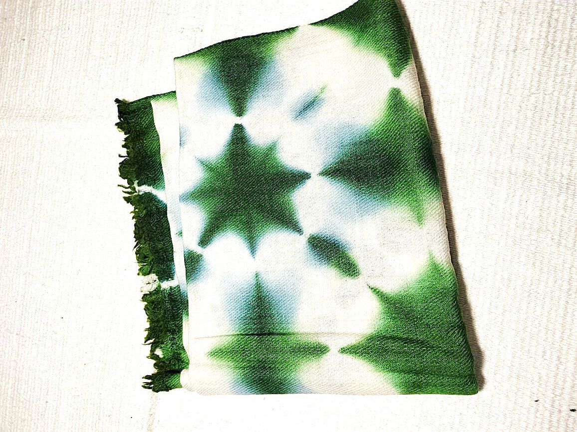 Tie and dye wool scarves- clamp dye