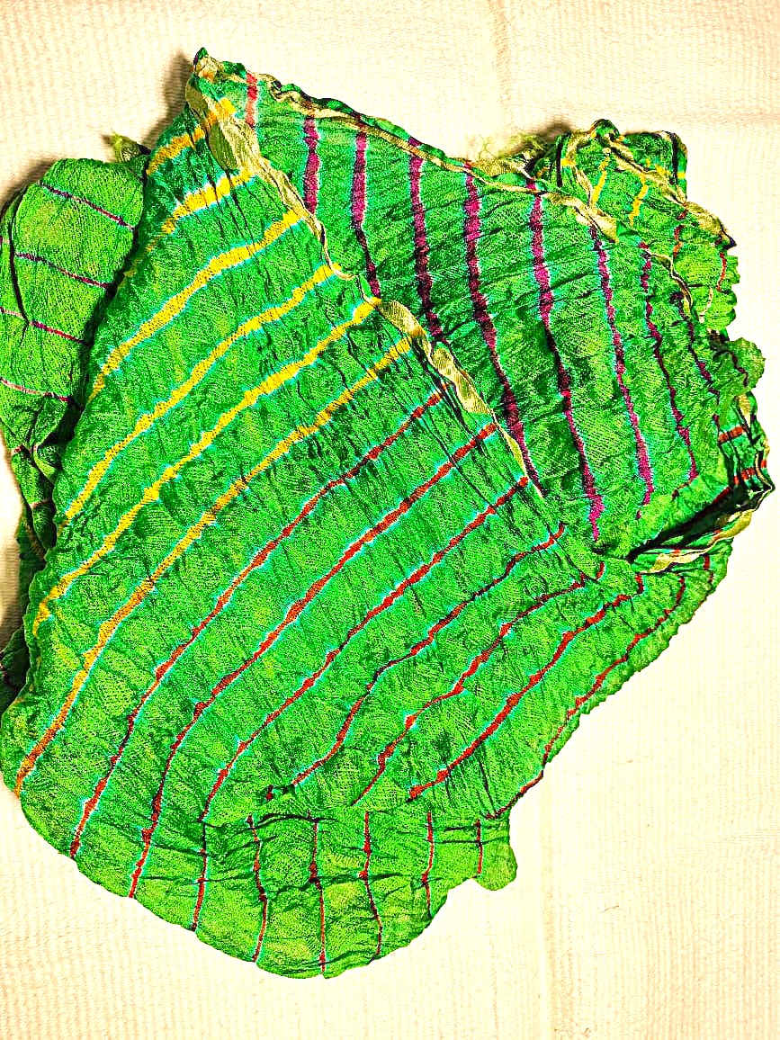 Lehariya doriya silk scarves/dupattas