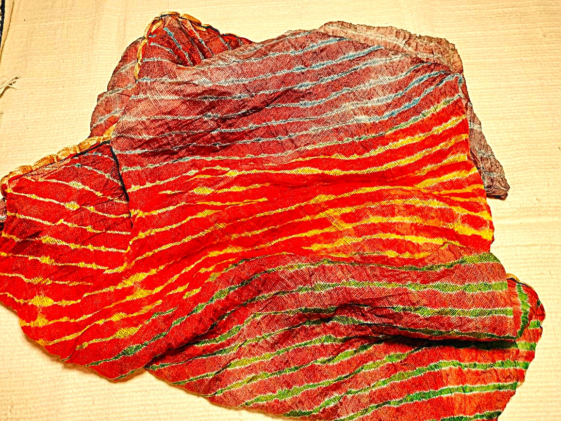 Lehariya doriya silk scarves/dupattas