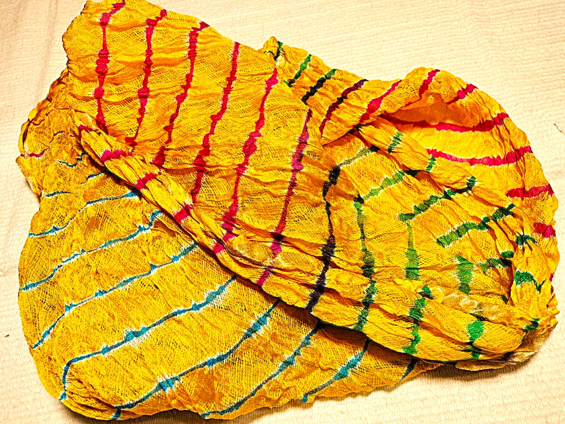 Lehariya doriya silk scarves/dupattas