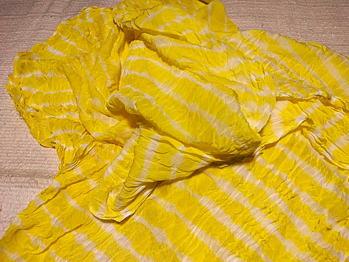 Lehriya tie and dye georgett scarves