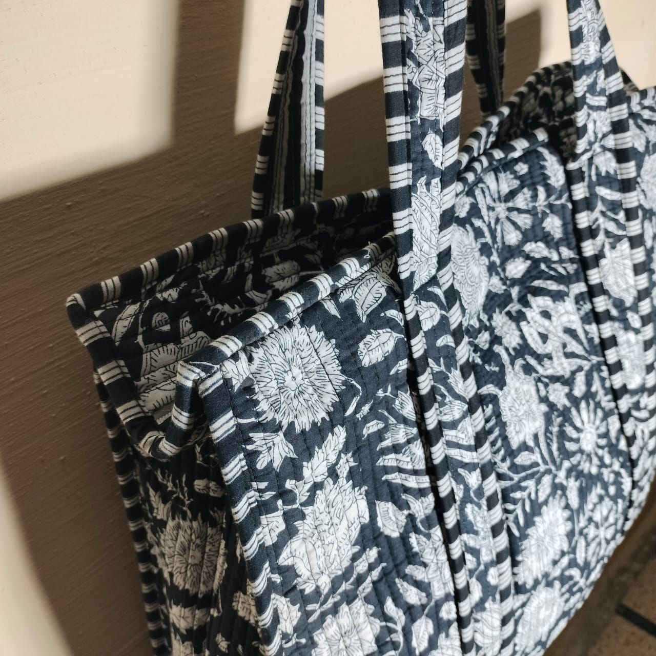 Tote bag for girls and women