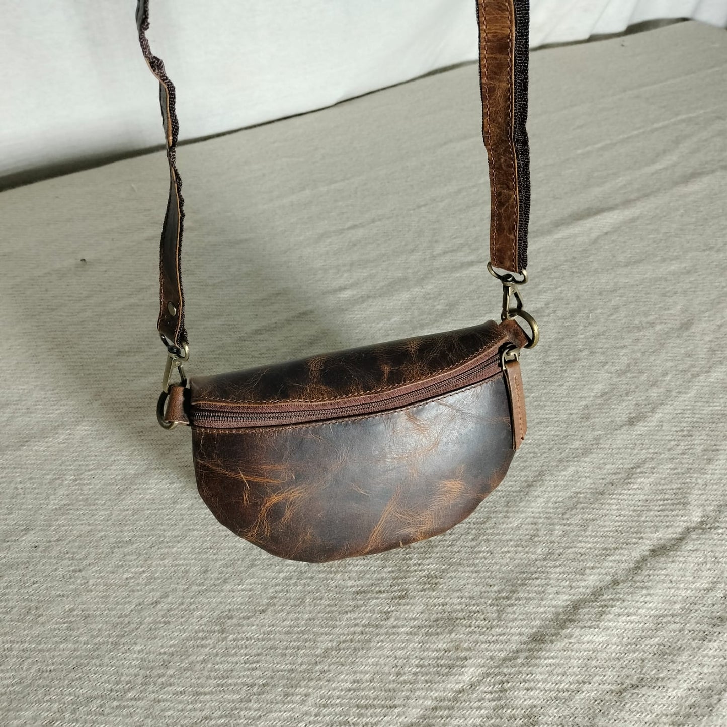 Leather unisex sling bag