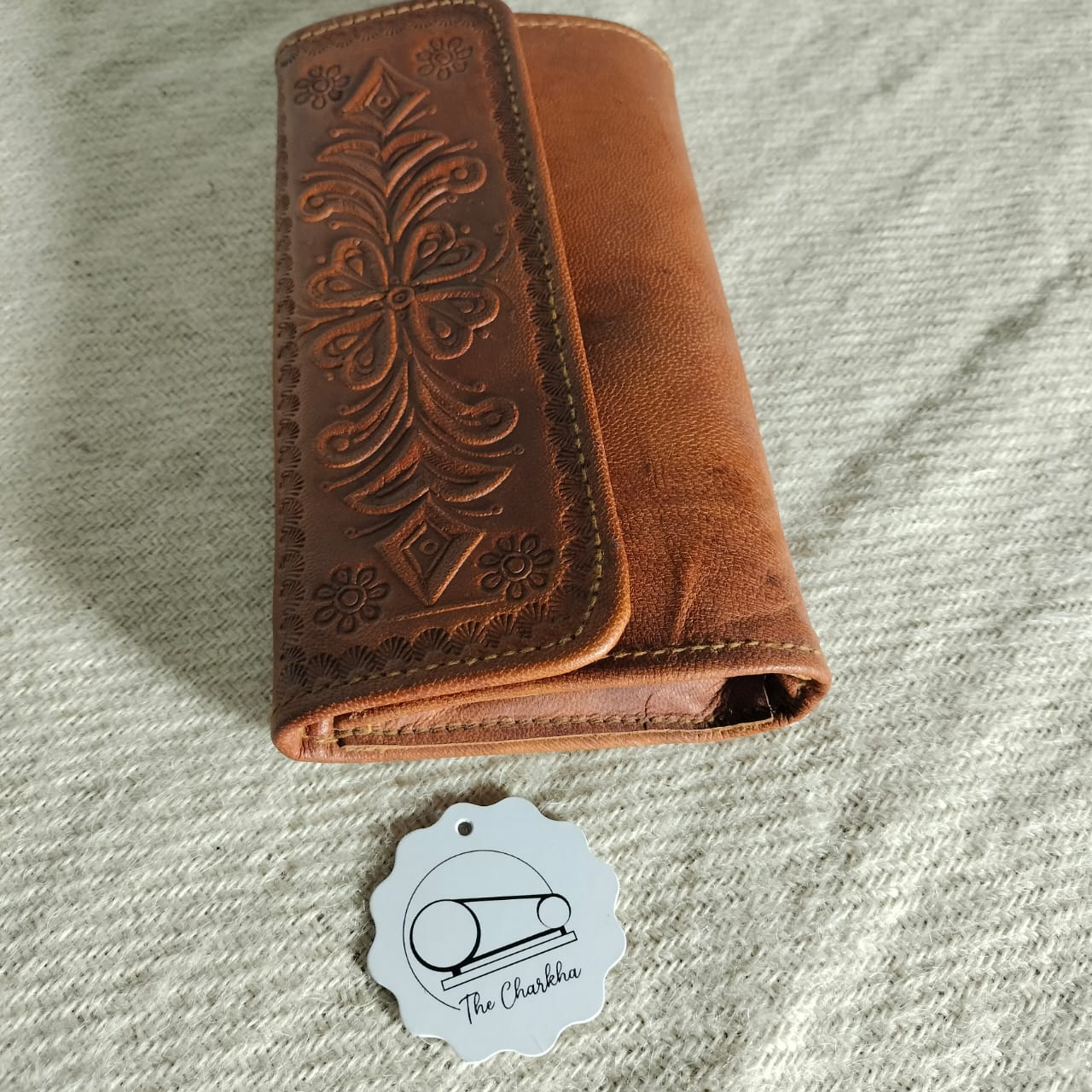 Leather clutch purse for girls and women