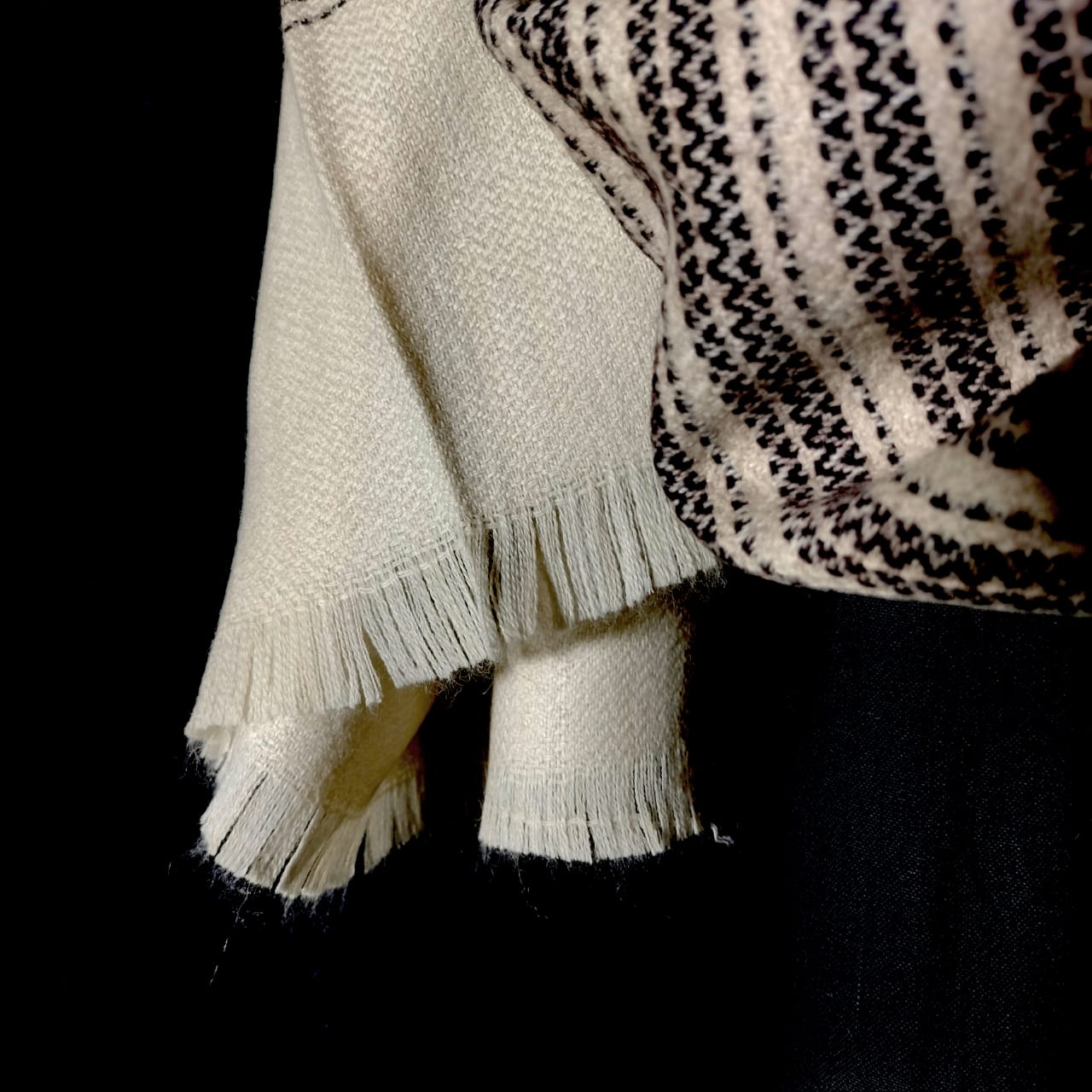 Bikaner pride craft shawl /throws /blanket