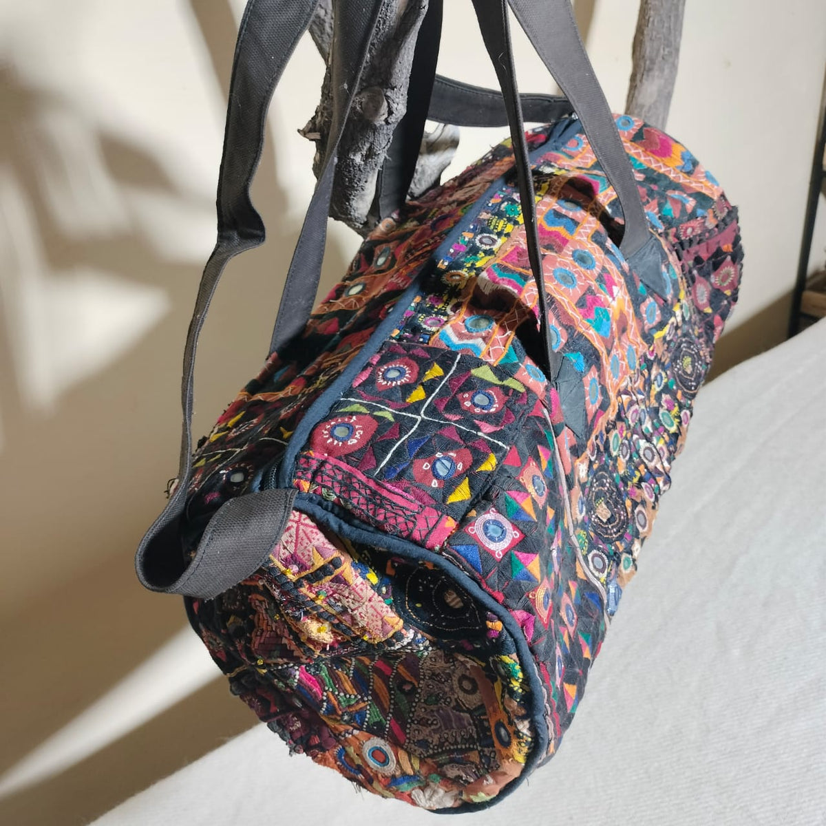 Vintage embroidered travel bag/duffle bag