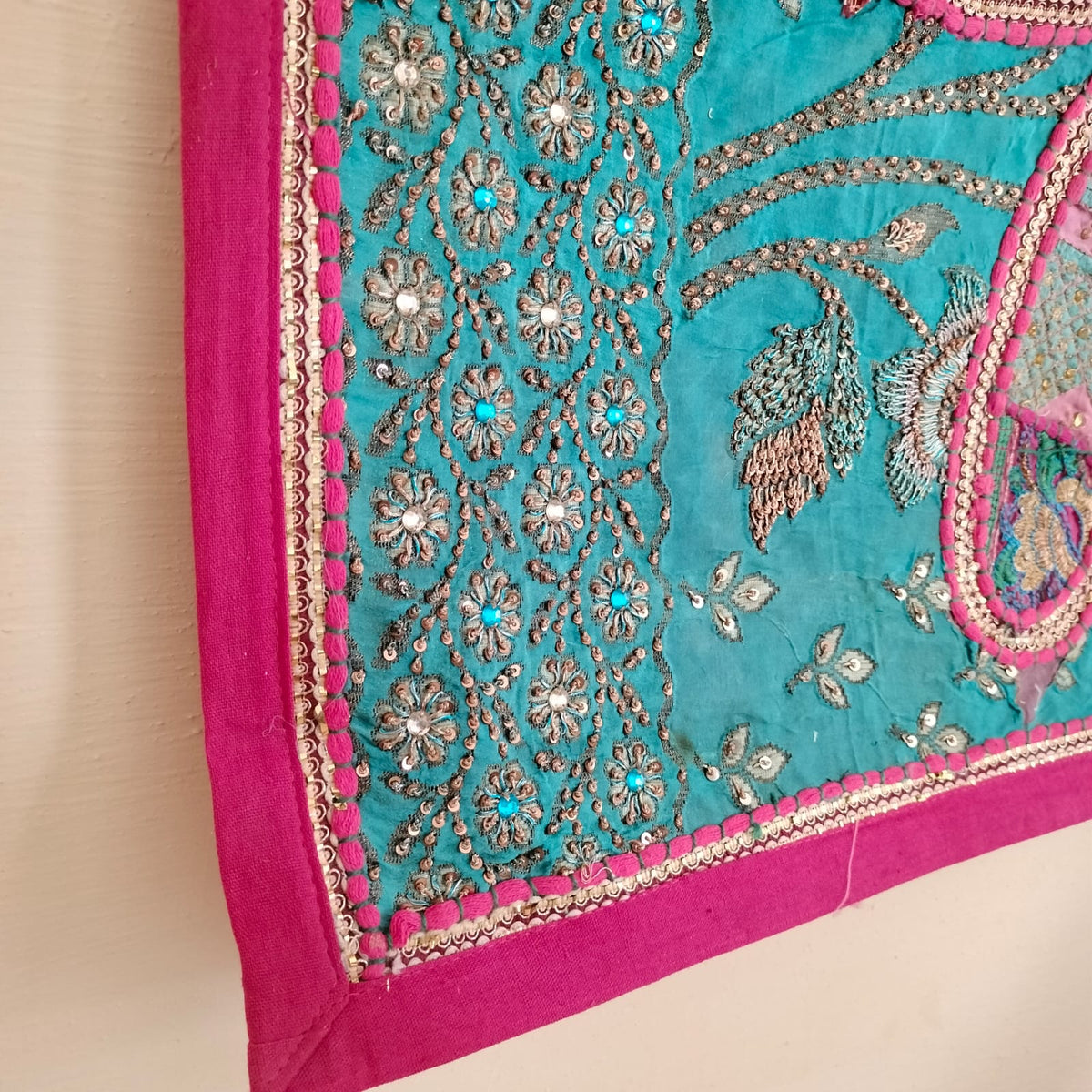 Handcrafted embroiderd elephant pattern Wall hanging