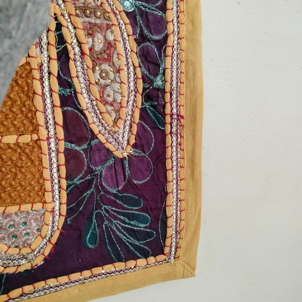 Handcrafted embroiderd elephant pattern Wall hanging