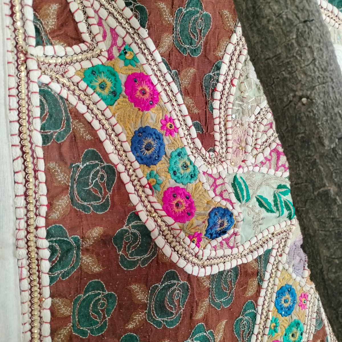 Handcrafted embroiderd elephant pattern Wall hanging
