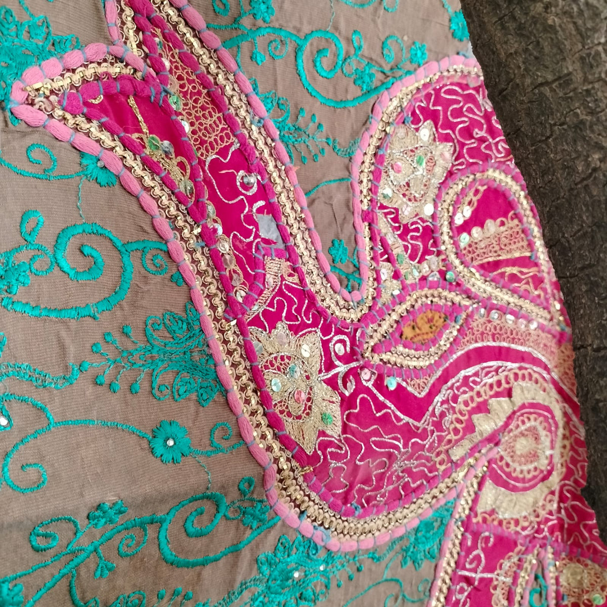 Handcrafted embroiderd elephant pattern Wall hanging