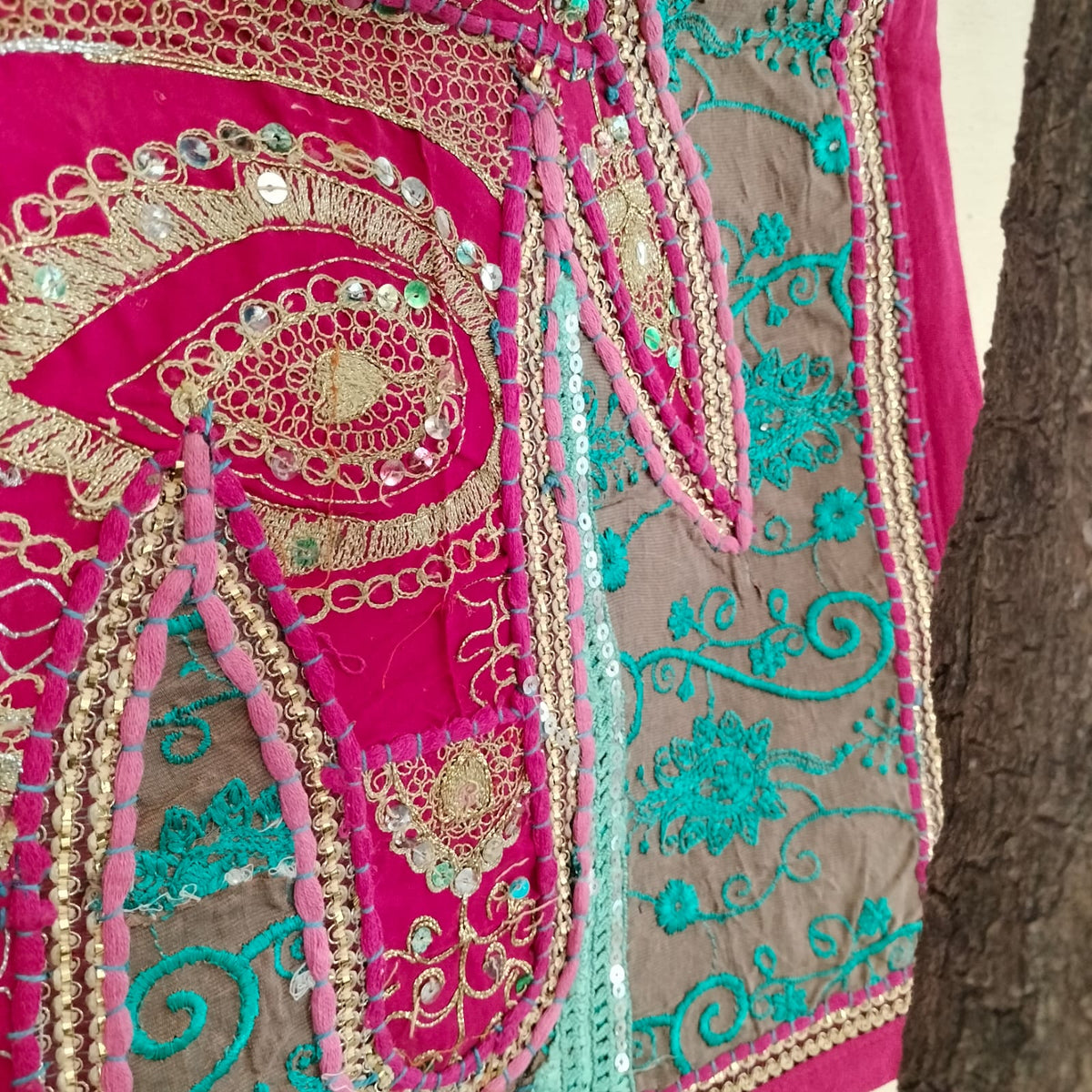 Handcrafted embroiderd elephant pattern Wall hanging