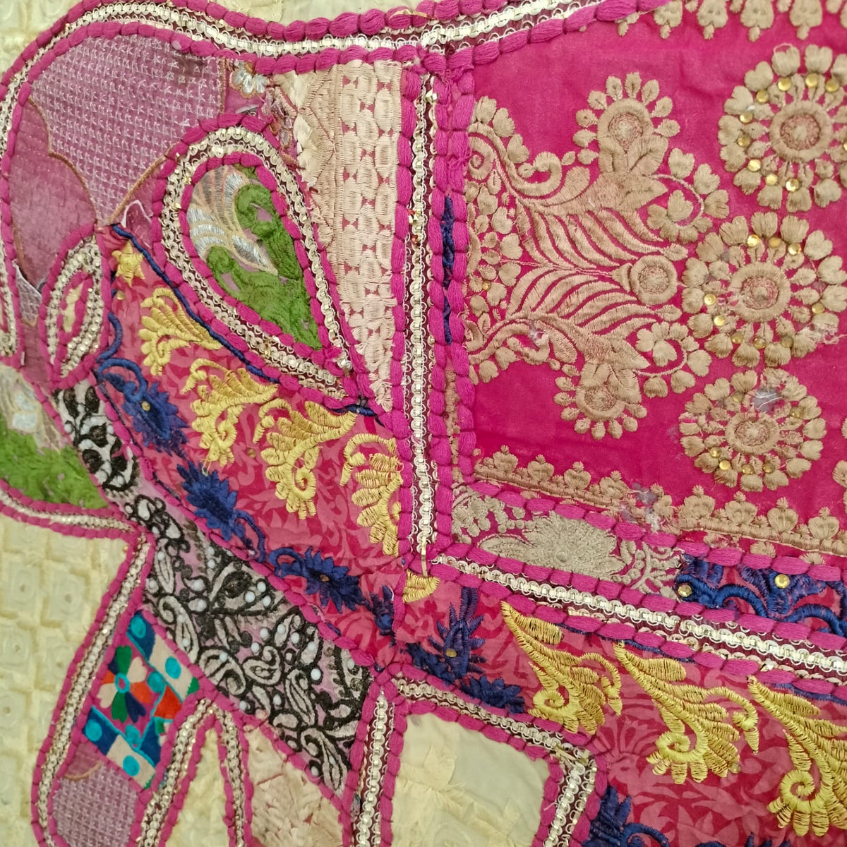 Handcrafted embroiderd elephant pattern Wall hanging