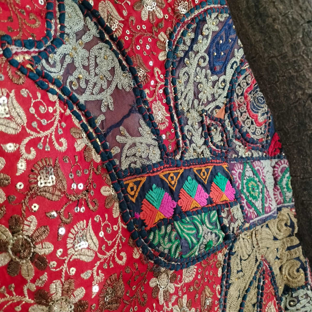 Handcrafted embroiderd elephant pattern Wall hanging