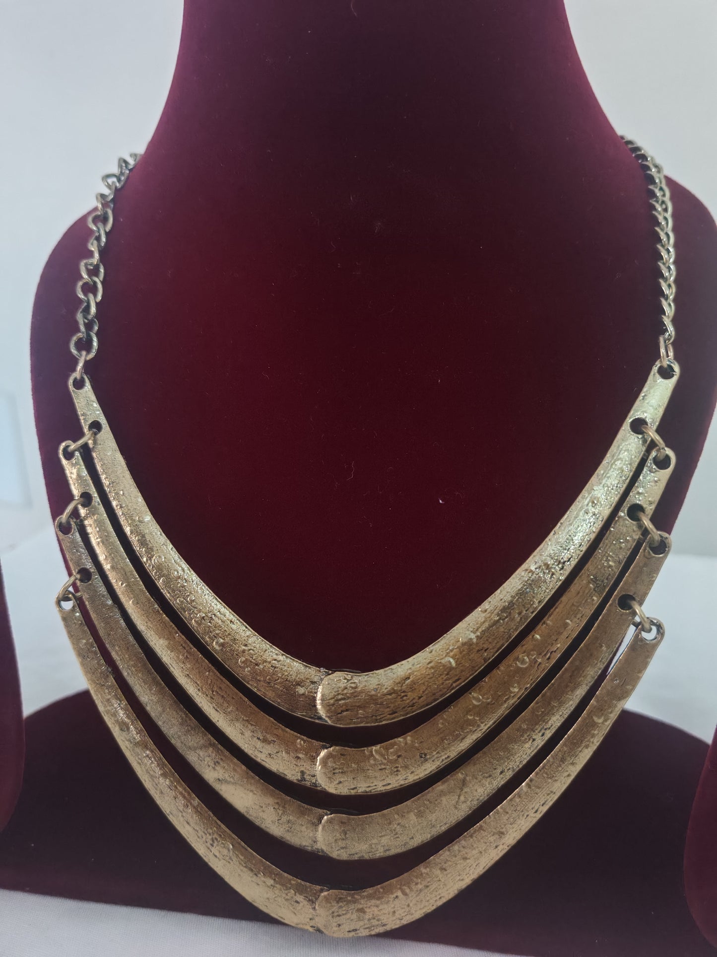 Golden metal necklace